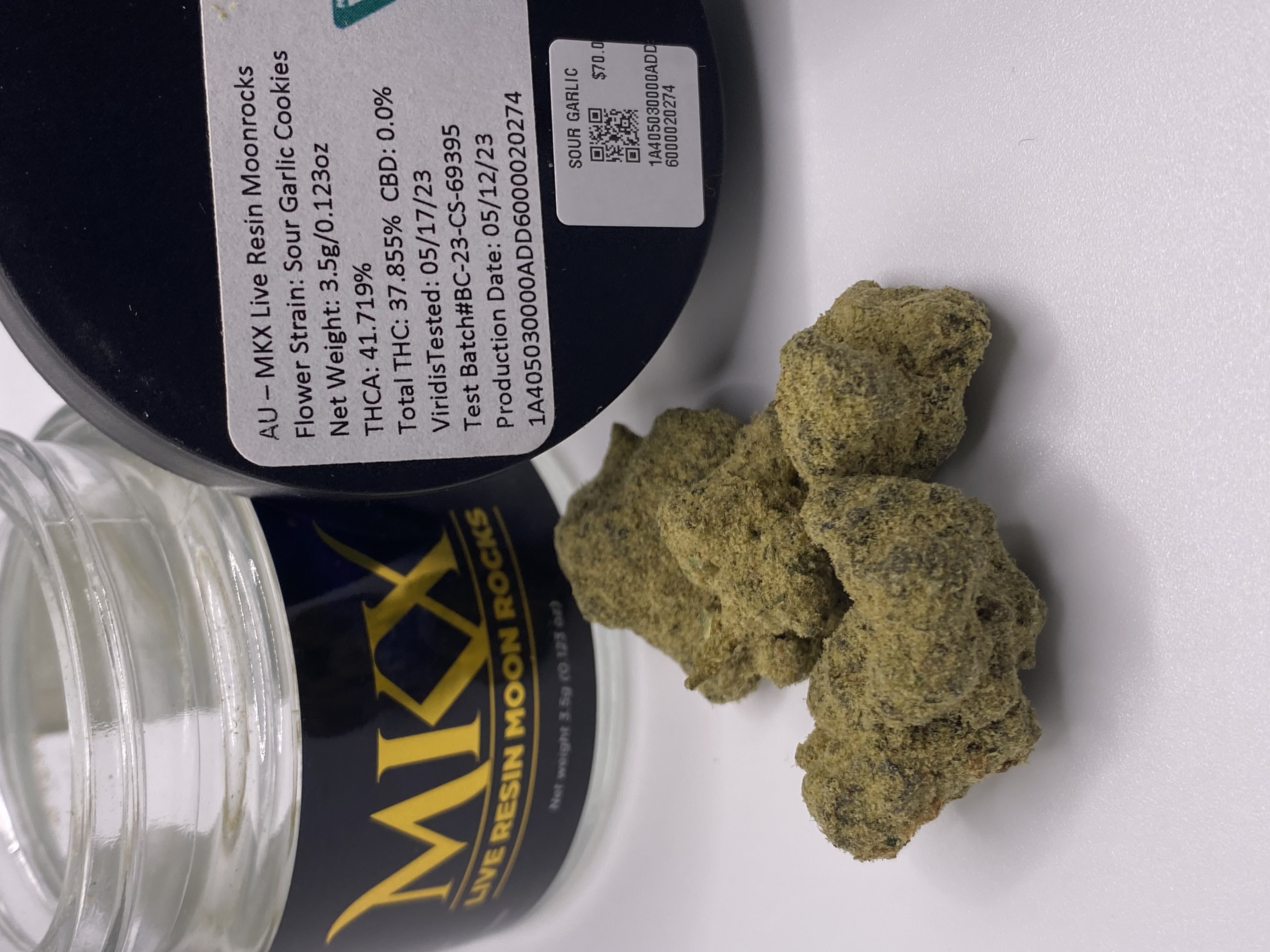 3.5G Sour Garlic Cookies Live Resin Moon Rocks
